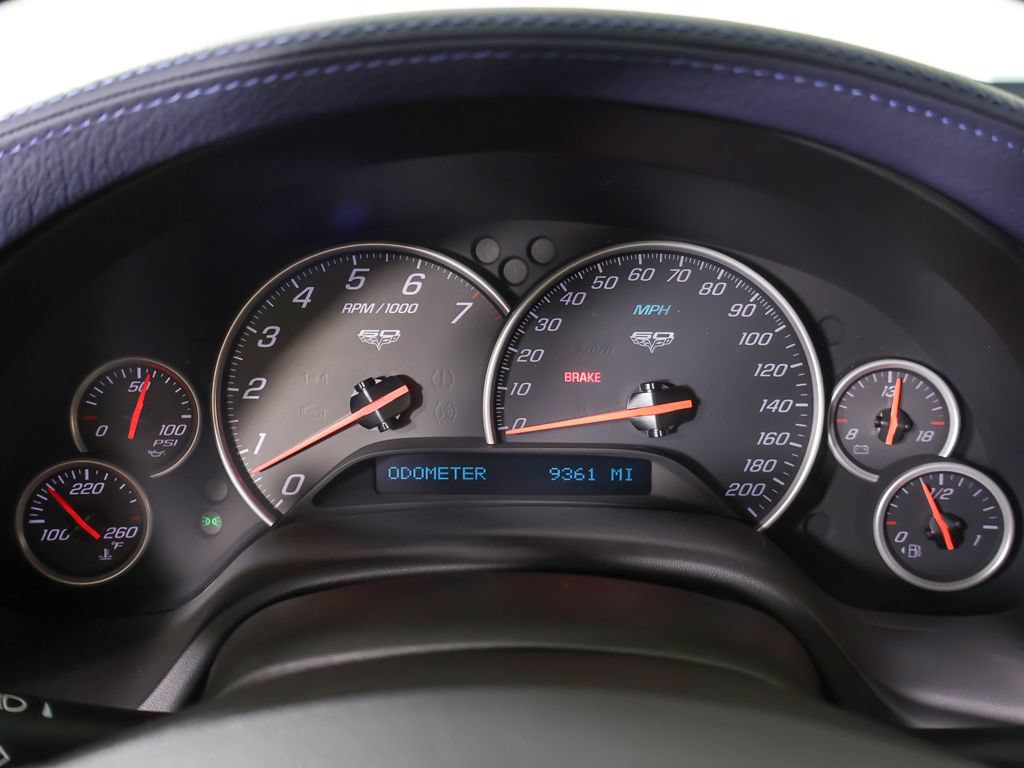 Used 2013 Chevrolet Corvette 427 w/ 1SC Preferred Equipment Group RWD image 34