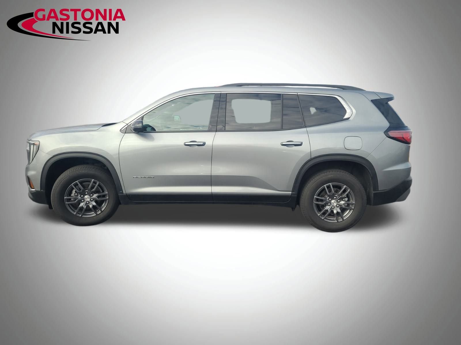 Used 2025 GMC Acadia Elevation image 9