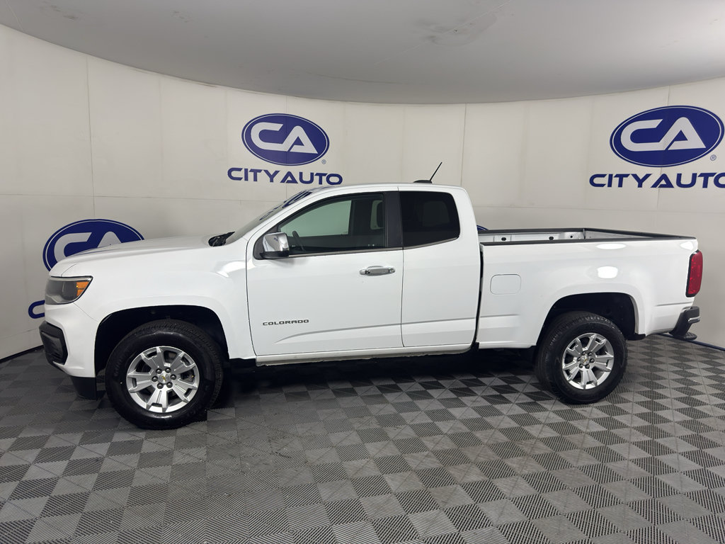 Used 2022 Chevrolet Colorado LT w/ Fleet Safety Package RWD image 6