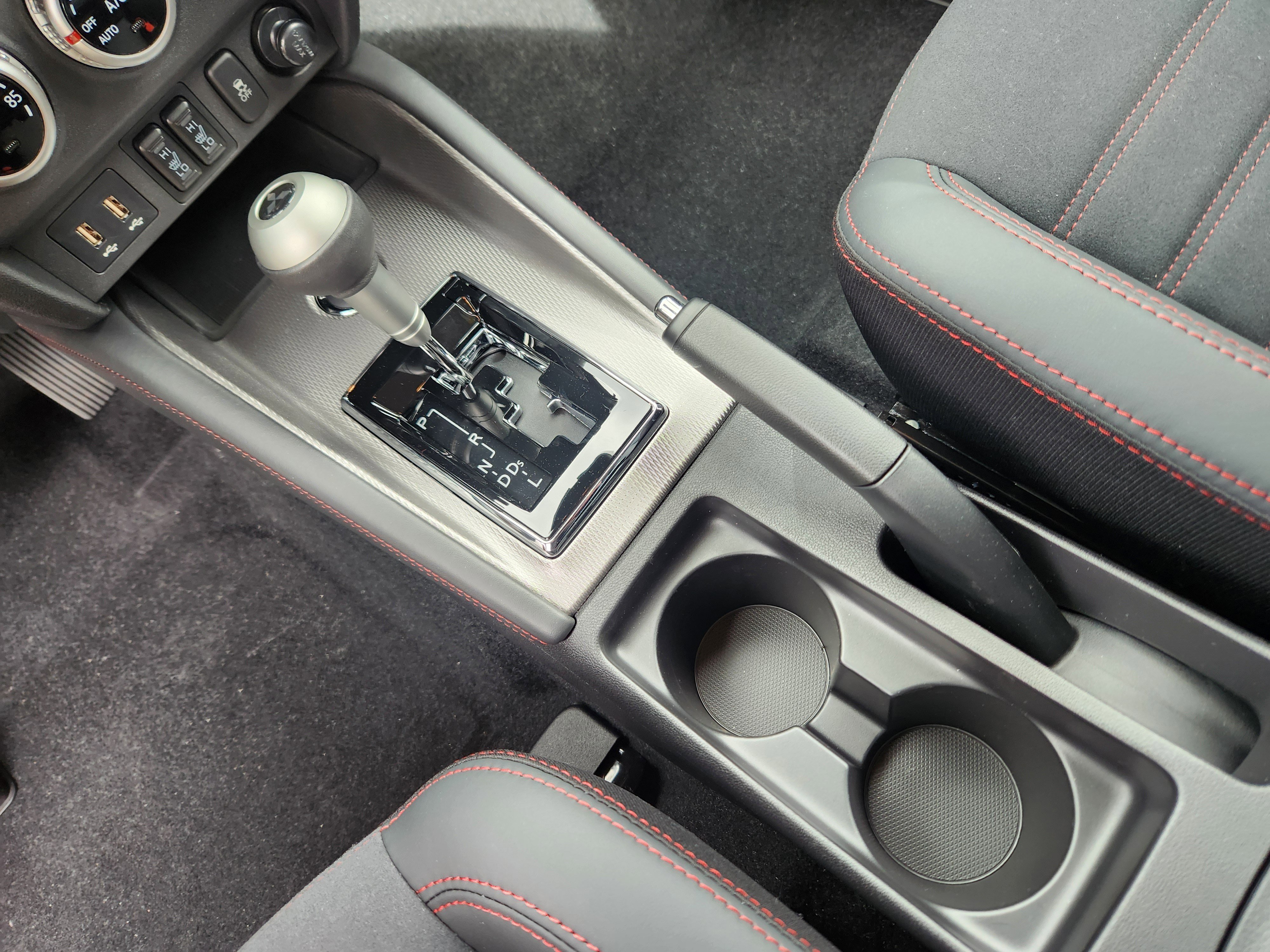 New 2025 Mitsubishi Outlander Sport SE image 16