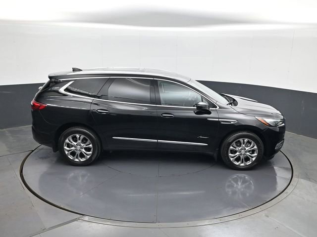 Used 2021 Buick Enclave Avenir w/ Avenir Technology Package image 17