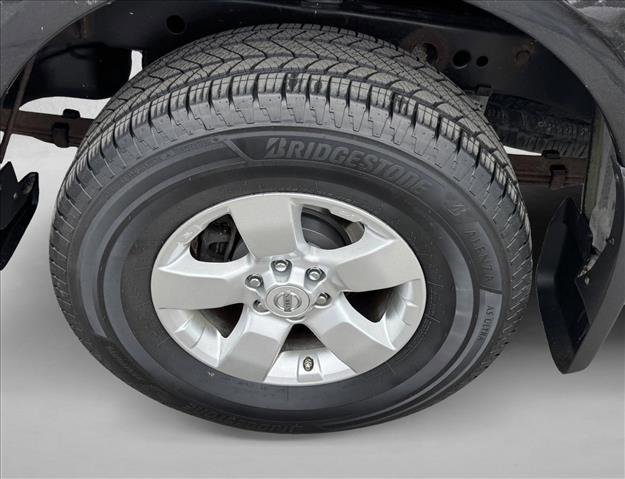 Used 2013 Nissan Frontier SV w/ SV Value Truck Pkg image 8