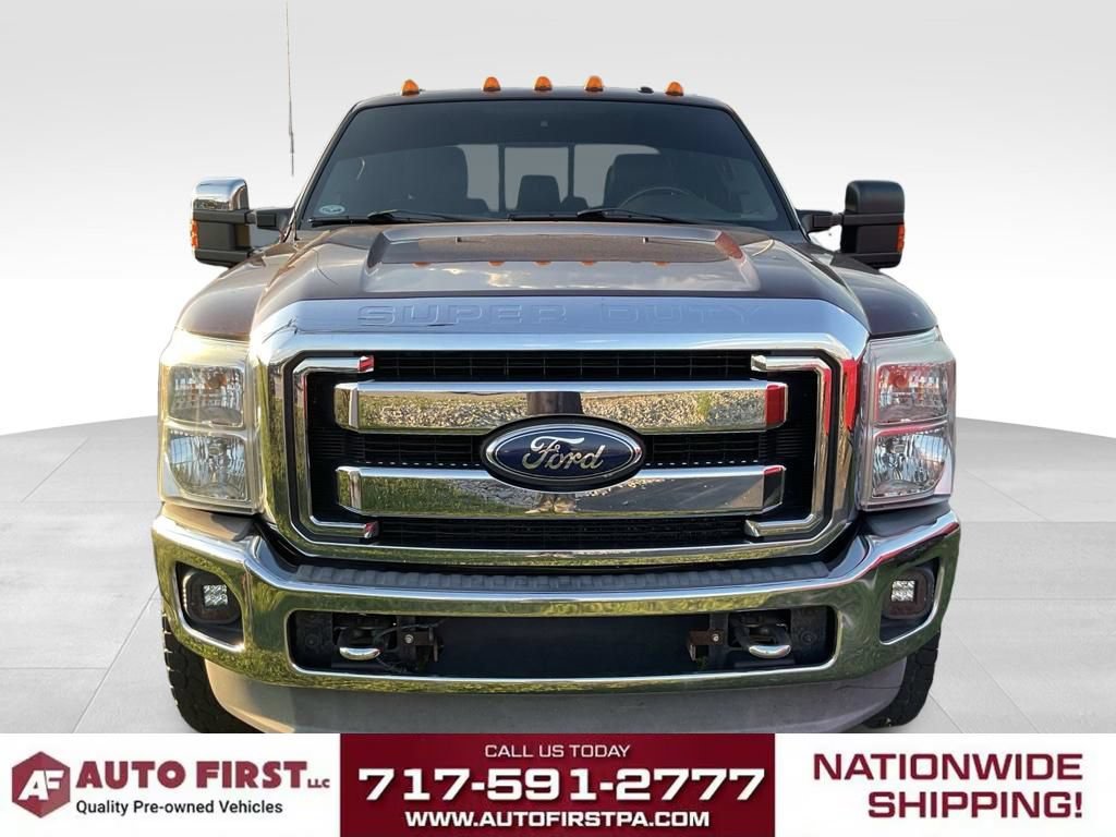 Used 2011 Ford F250 Lariat w/ Lariat Interior Pkg AWD/4WD image 2