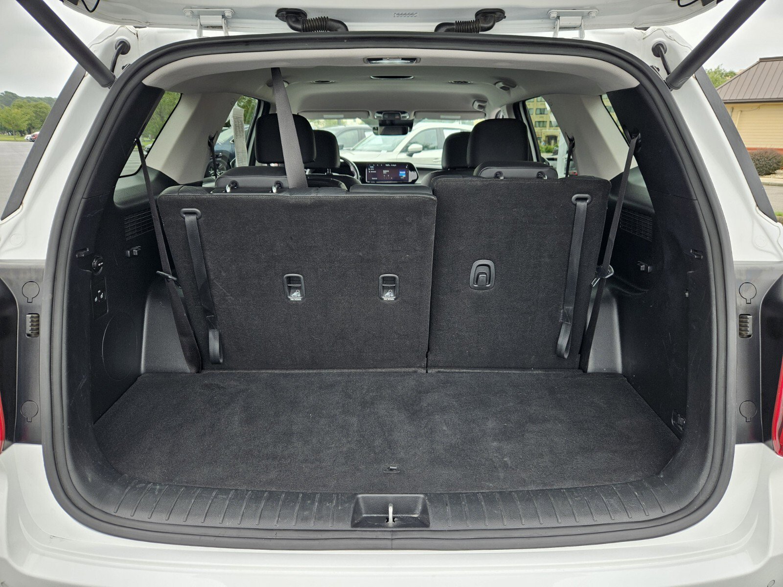 Used 2024 Hyundai Palisade SEL image 15