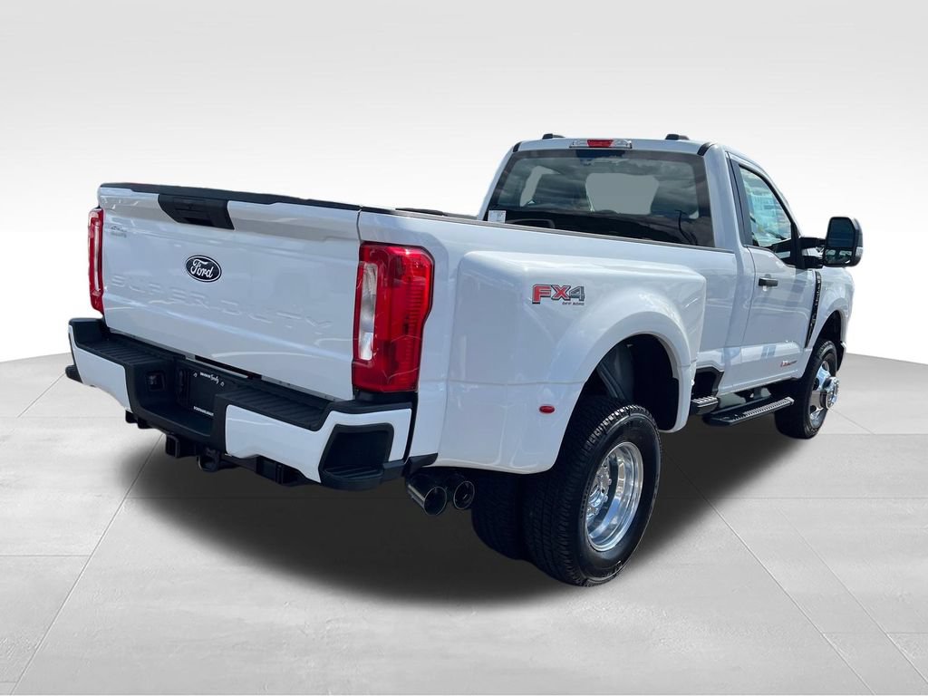 New 2027 Ford F350 XL w/ STX Appearance Package AWD/4WD image 5