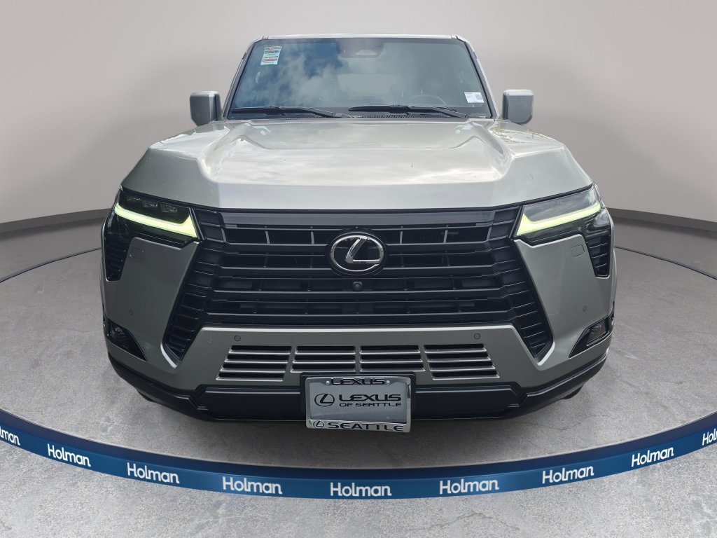 Used 2024 Lexus GX 550 AWD/4WD image 3