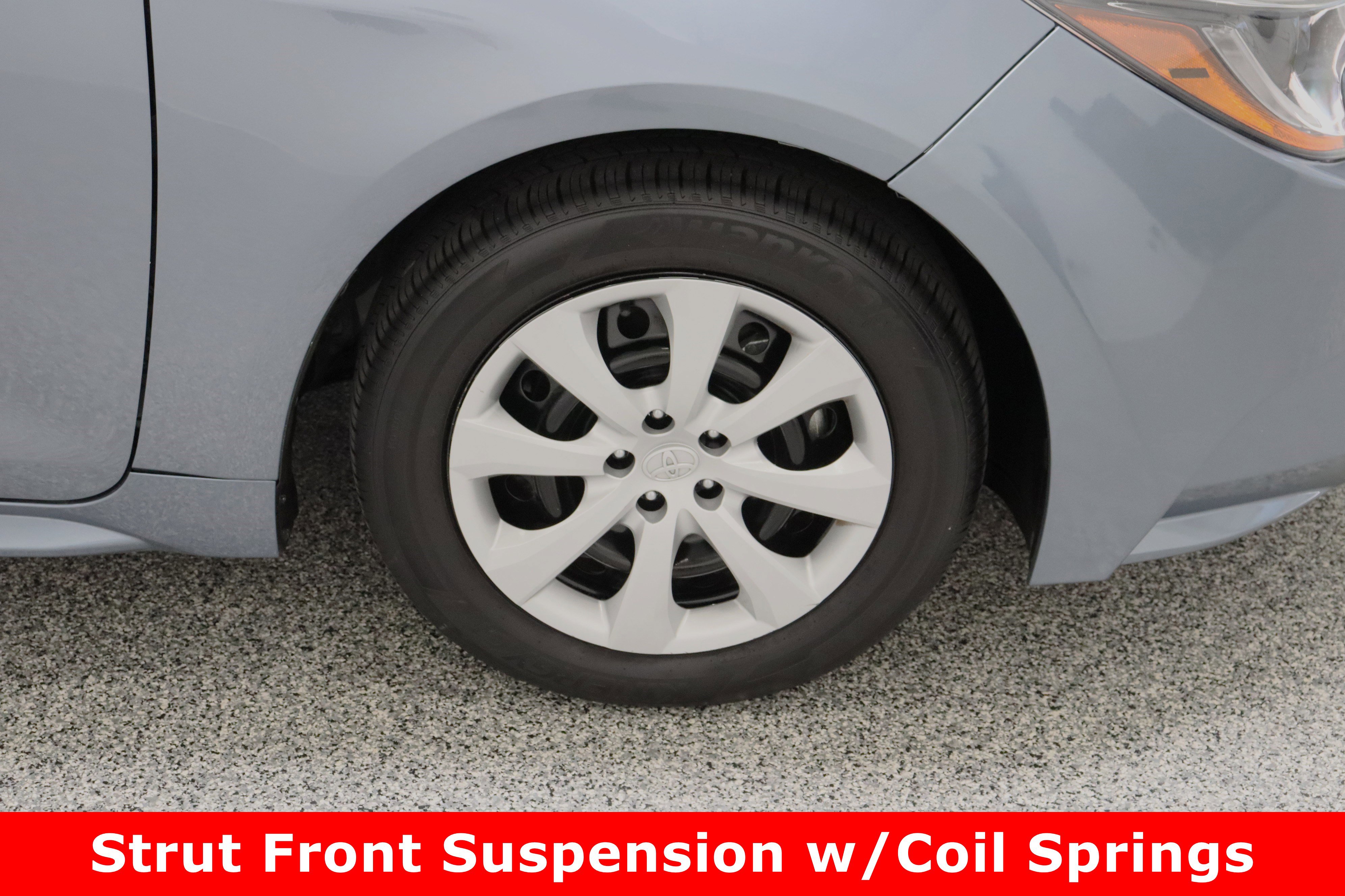 Used 2024 Toyota Corolla LE image 5