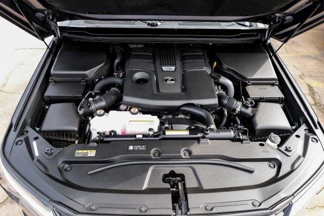 Used 2025 Lexus GX 550 image 55