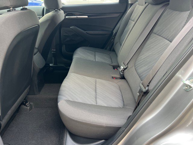 Used 2022 Kia Seltos LX image 29