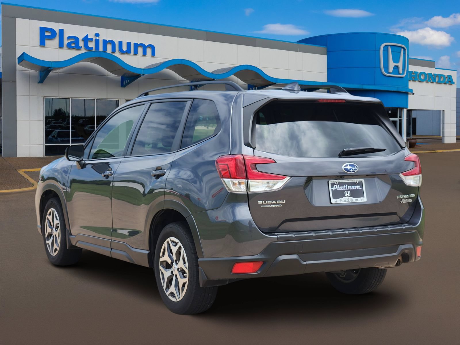 Used 2021 Subaru Forester Premium w/ Popular Package #1 AWD/4WD image 5