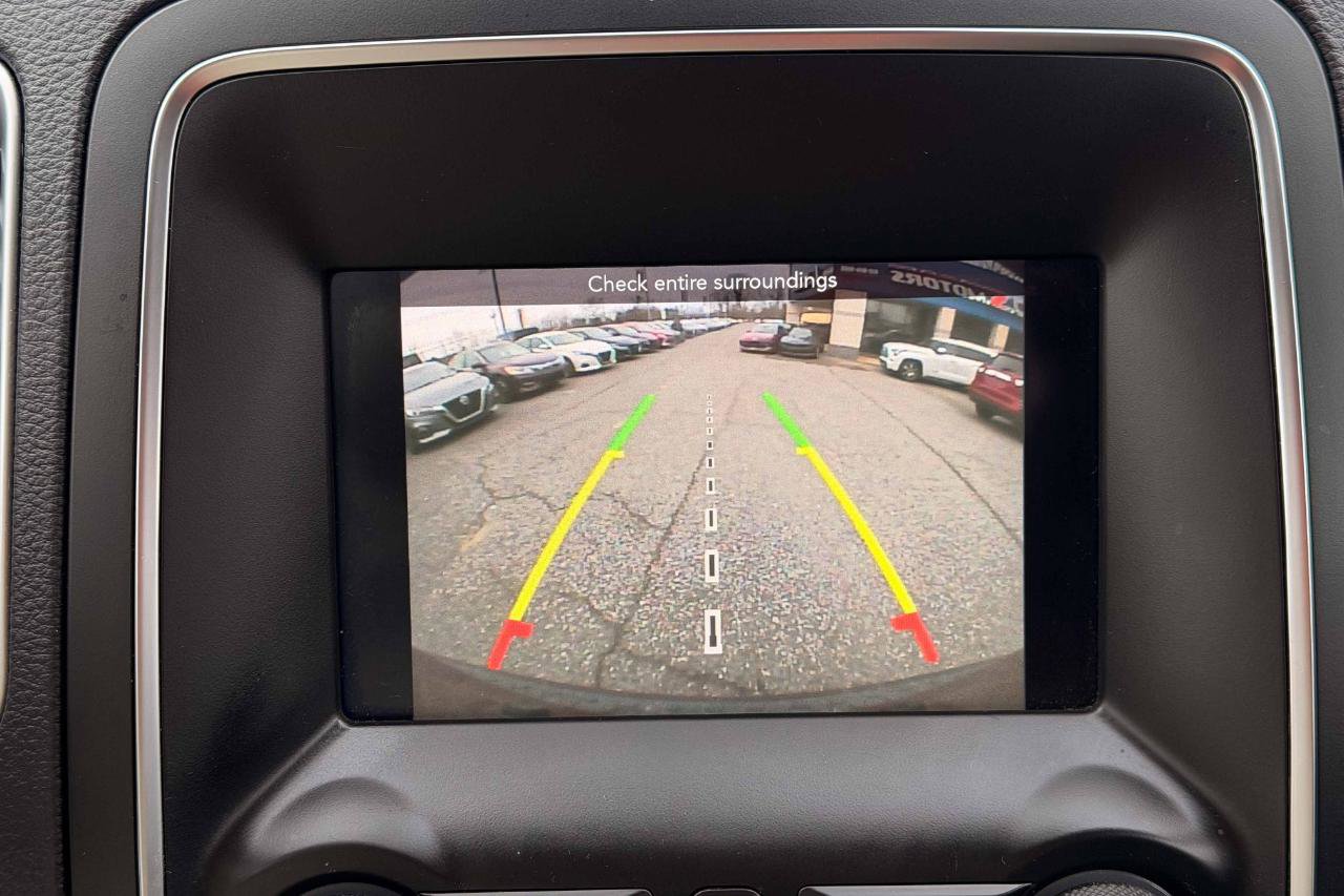 Used 2019 Dodge Durango SXT w/ Trailer Tow Group IV image 17