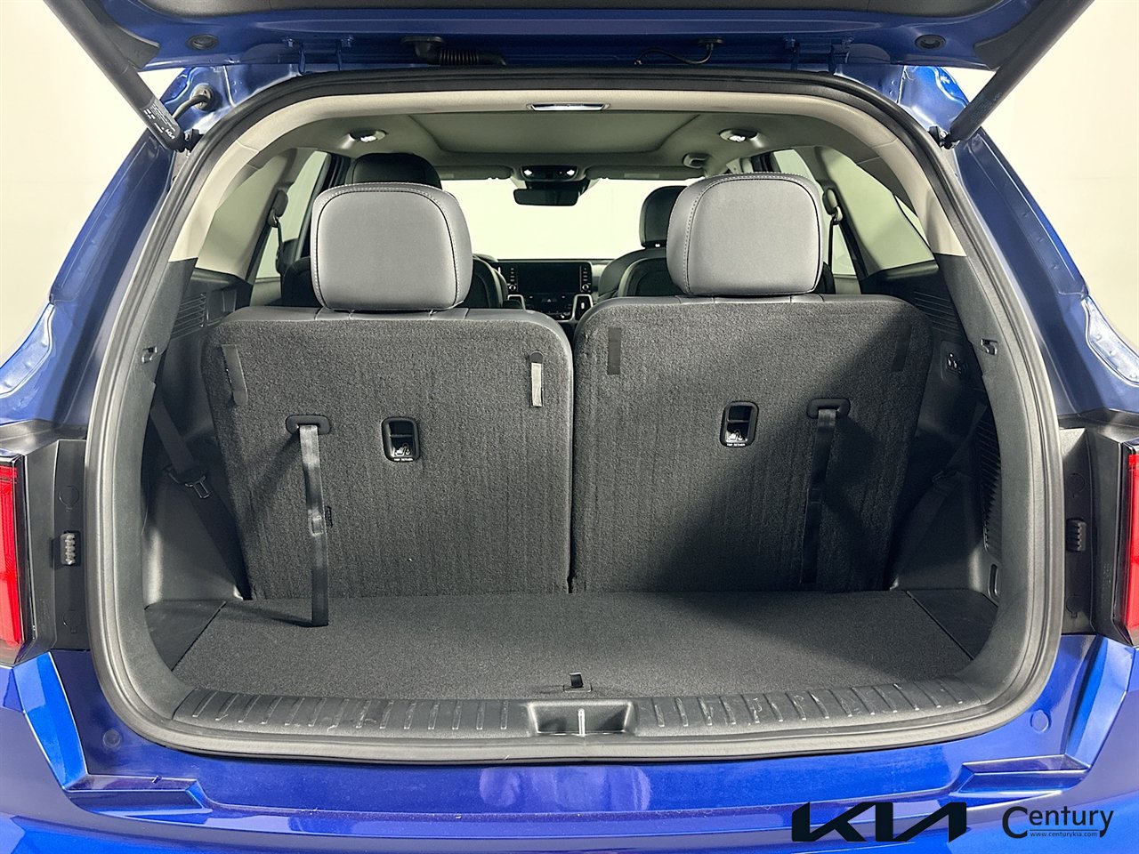 Certified 2023 Kia Sorento SX AWD/4WD image 26