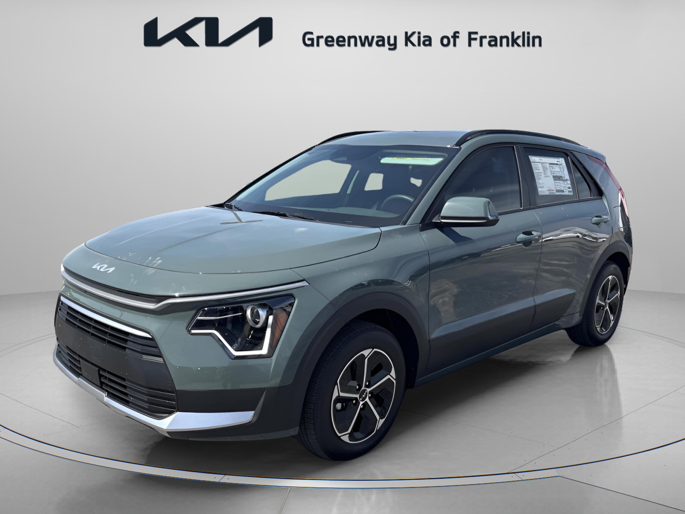 New 2026 Kia Niro EX image 3