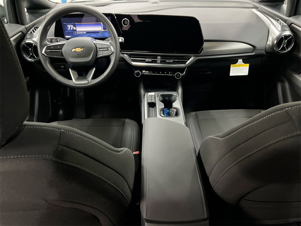 New 2026 Chevrolet Equinox EV LT image 10