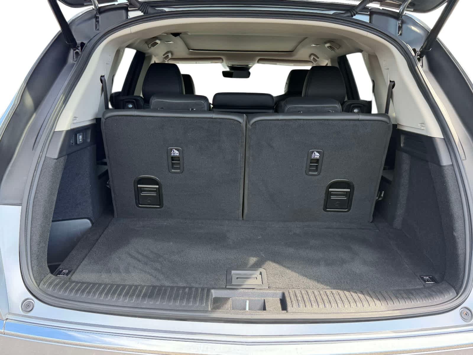 Certified 2026 Acura MDX SH-AWD image 10