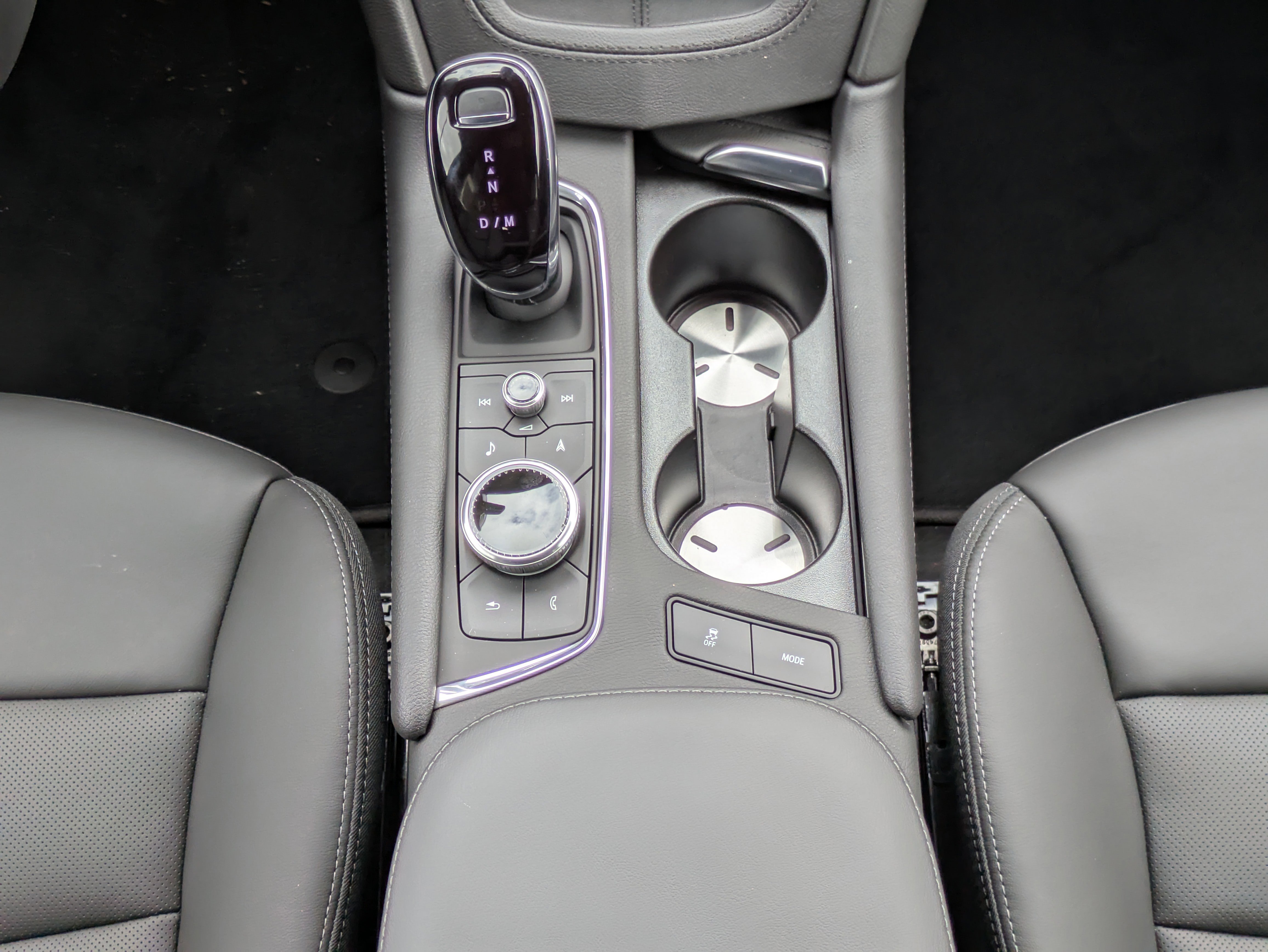 New 2025 Cadillac XT5 Premium Luxury w/ Technology Package FWD image 6