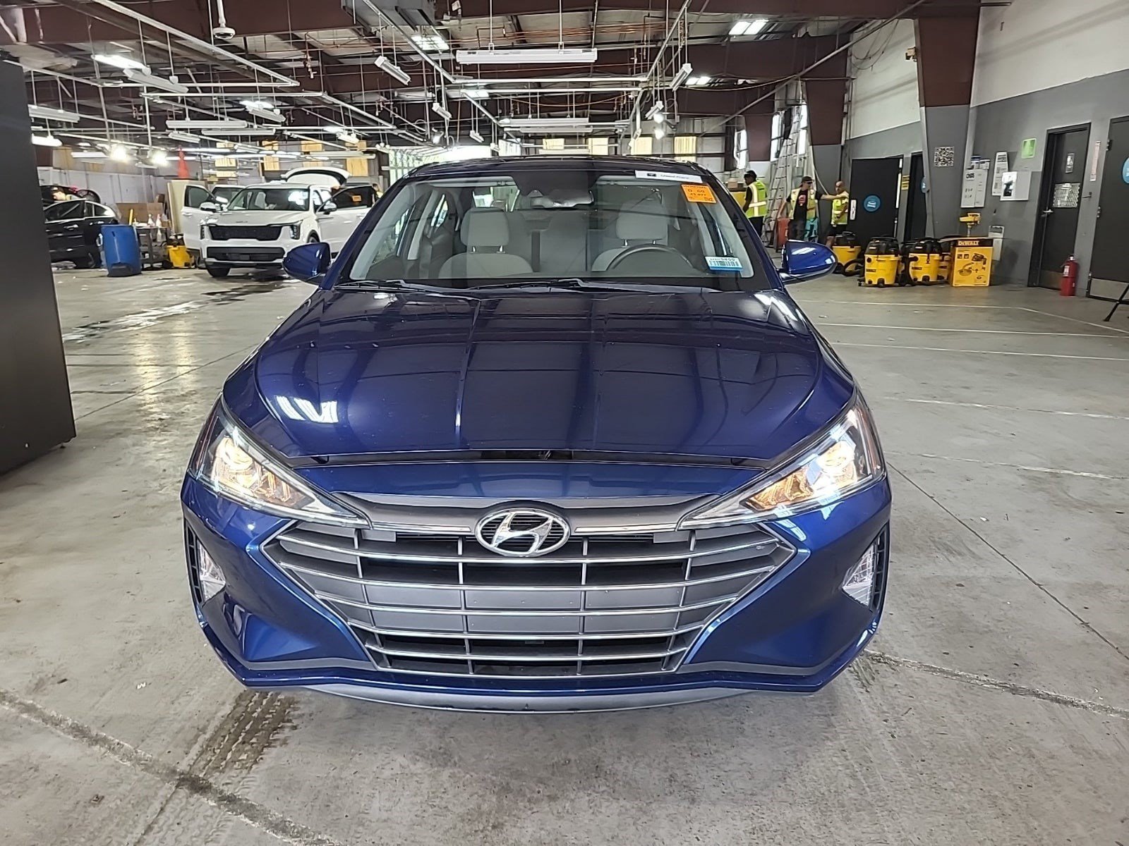 Used 2020 Hyundai Elantra Value Edition FWD image 2