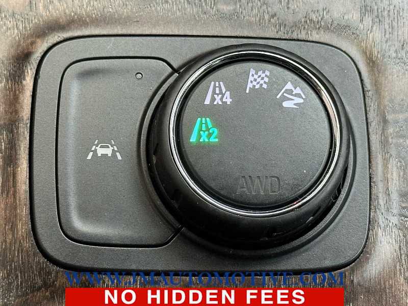 Used 2023 GMC Acadia Denali image 33