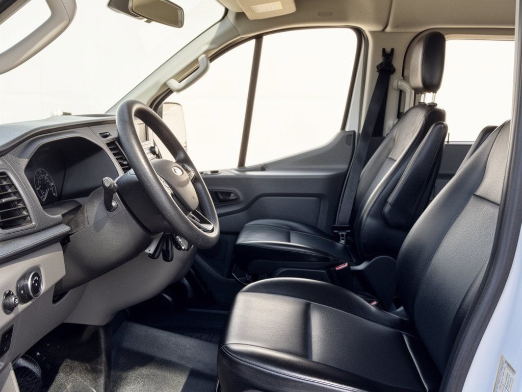 Used 2021 Ford Transit 350 XL RWD image 5