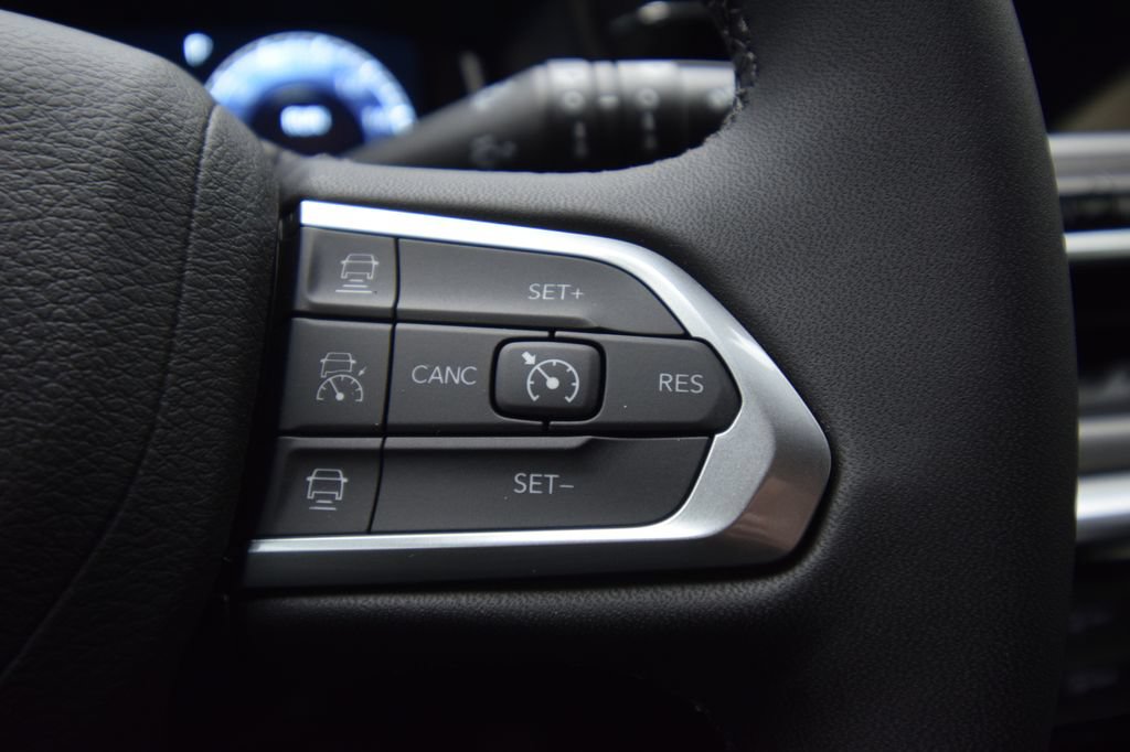 New 2026 Jeep Compass Limited w/ Sun, Sound & Navigation Group AWD/4WD image 22