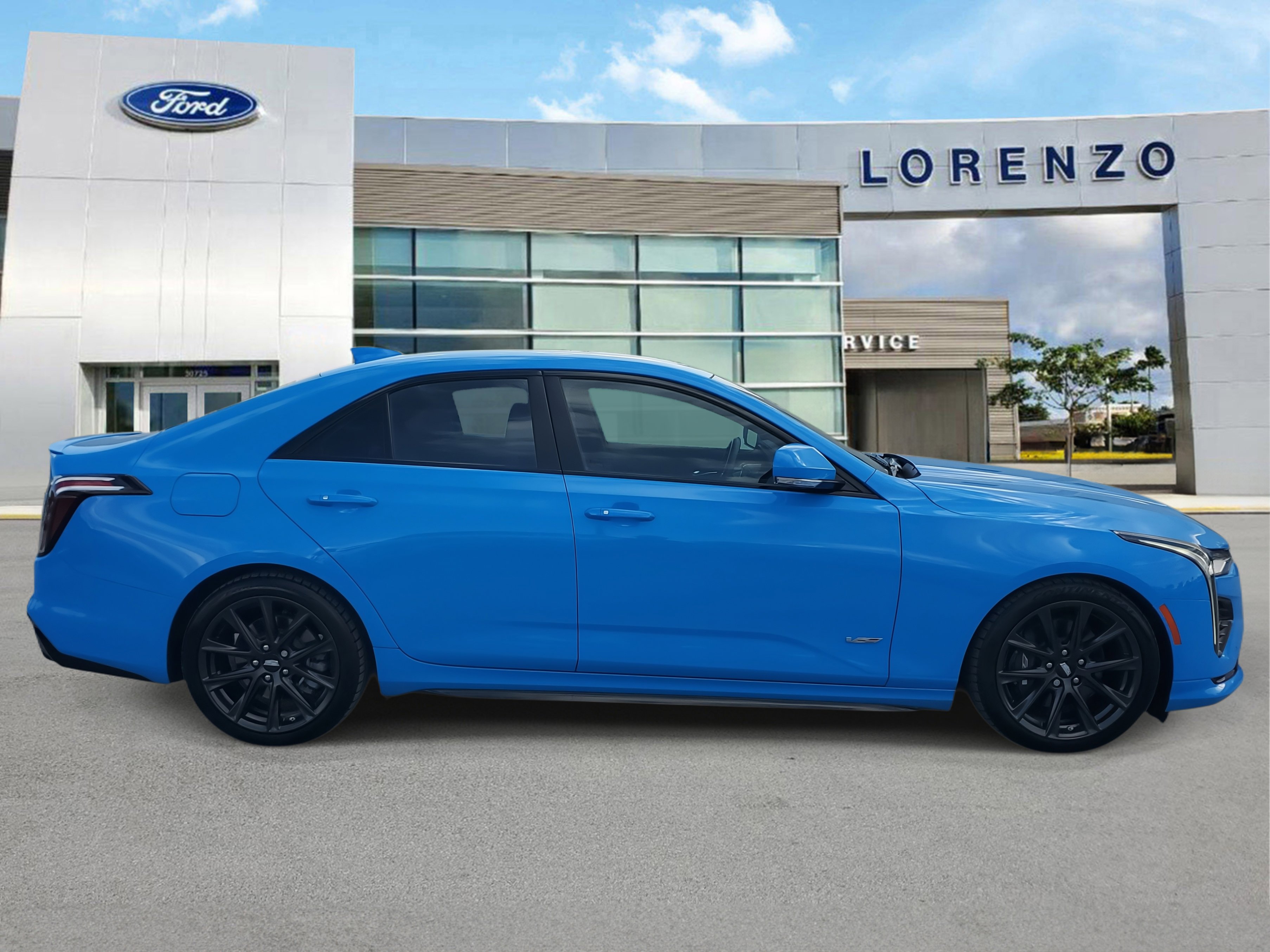 Used 2023 Cadillac CT4 V image 4