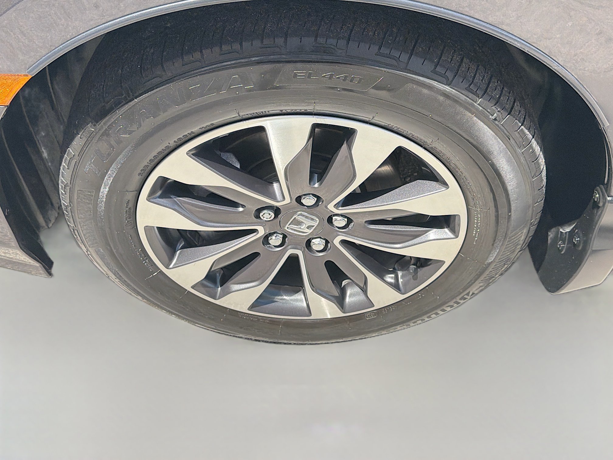 Certified 2024 Honda Odyssey EX-L image 34