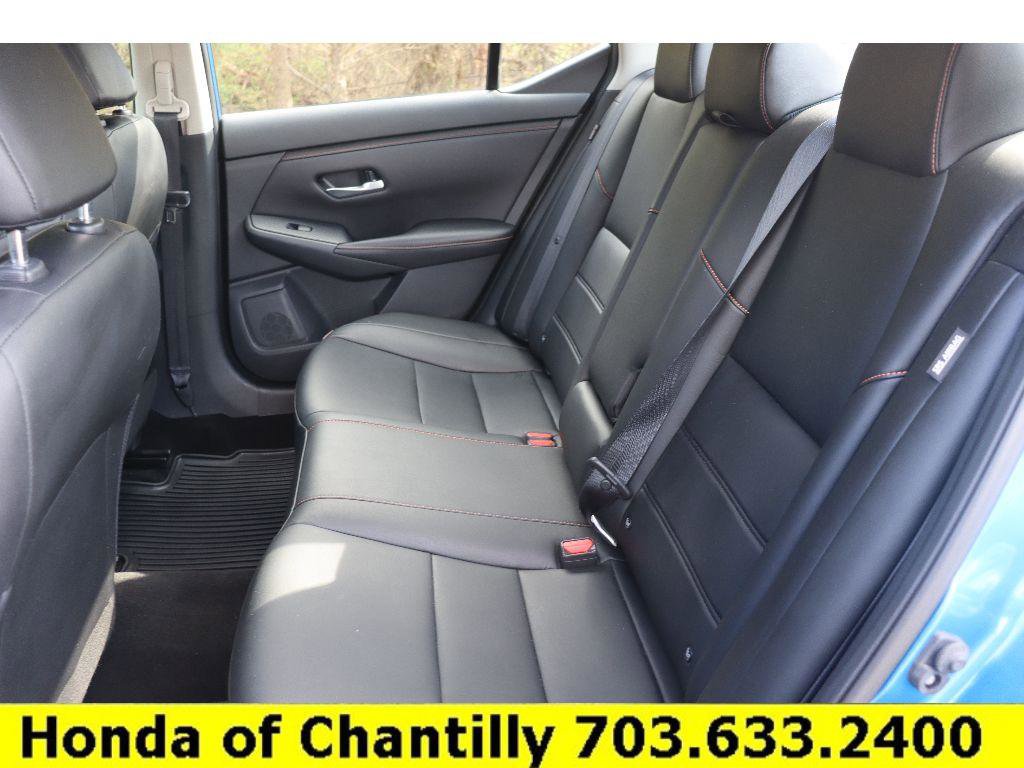 Used 2021 Nissan Sentra SR w/ SR Premium Package image 27