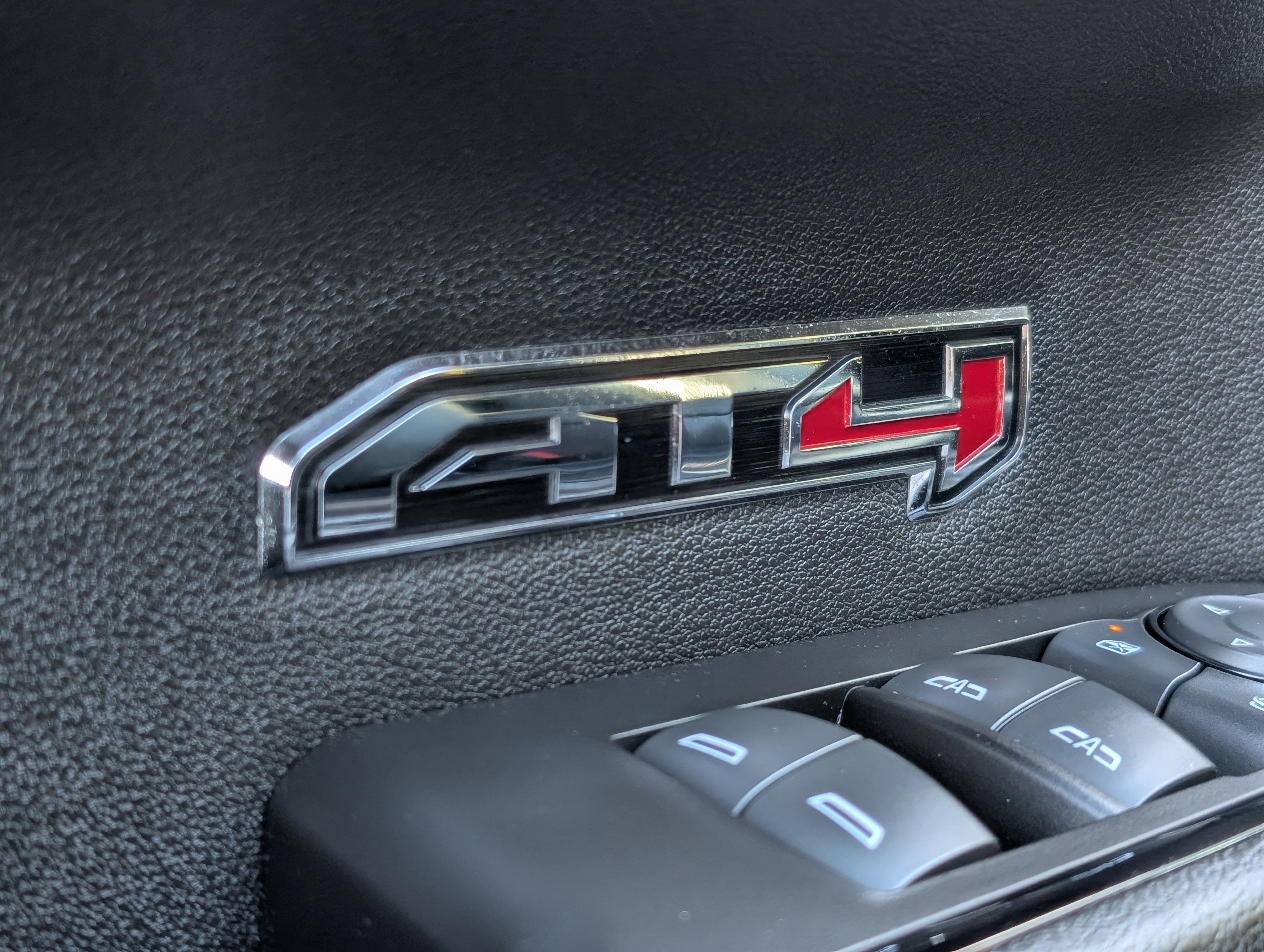 Used 2024 GMC Sierra 1500 AT4 w/ AT4 Premium Package image 29