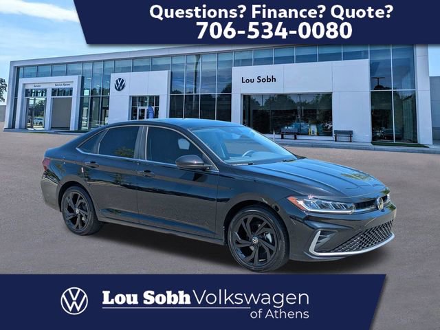 Used 2025 Volkswagen Jetta SE image 1