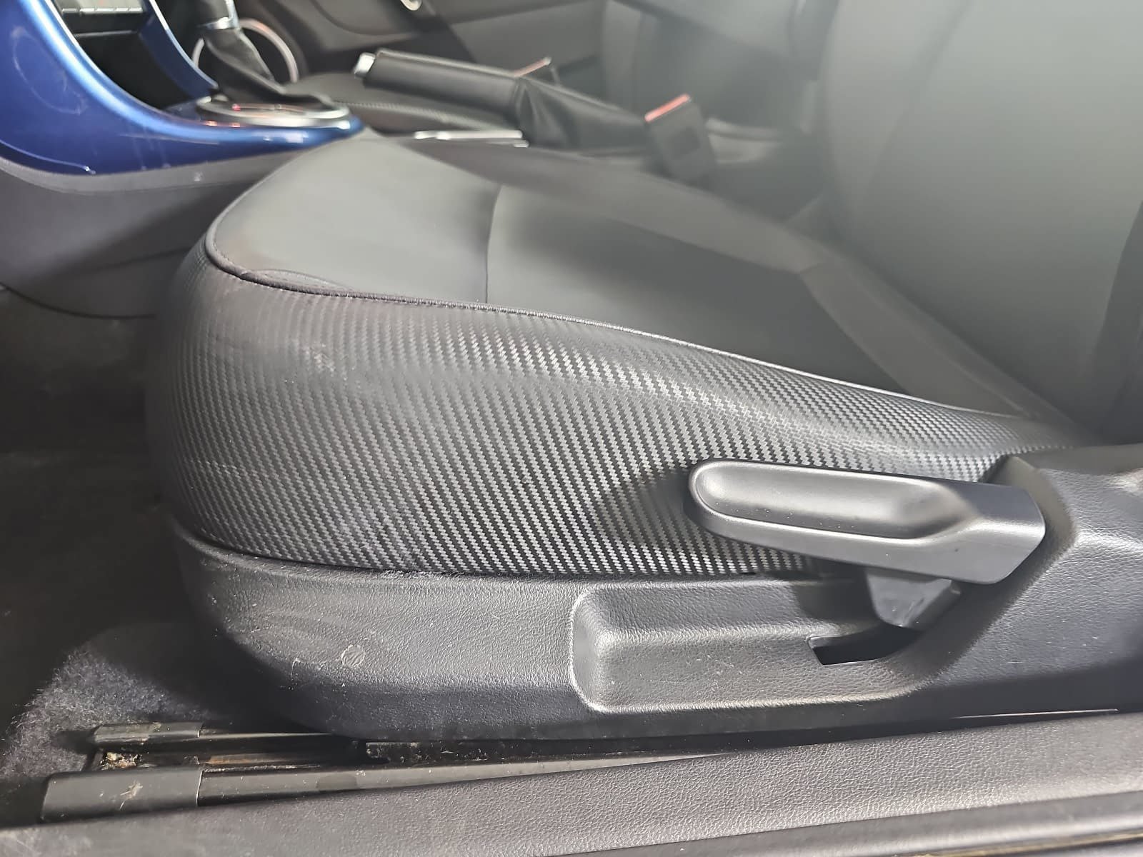 Used 2019 Volkswagen Beetle 2.0T S FWD image 24