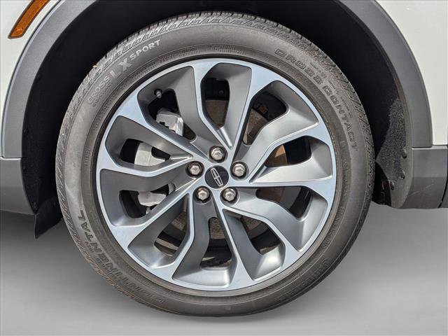 Used 2023 Lincoln Nautilus Reserve w/ Luxury Package AWD/4WD image 22