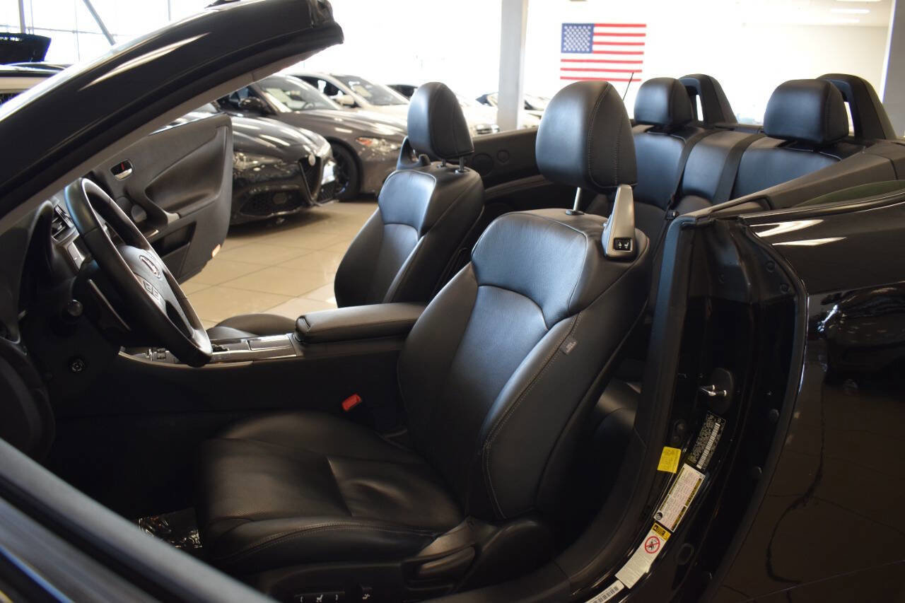 Used 2013 Lexus IS 350C Base 2dr Convertible w/ Luxury Pkg image 56