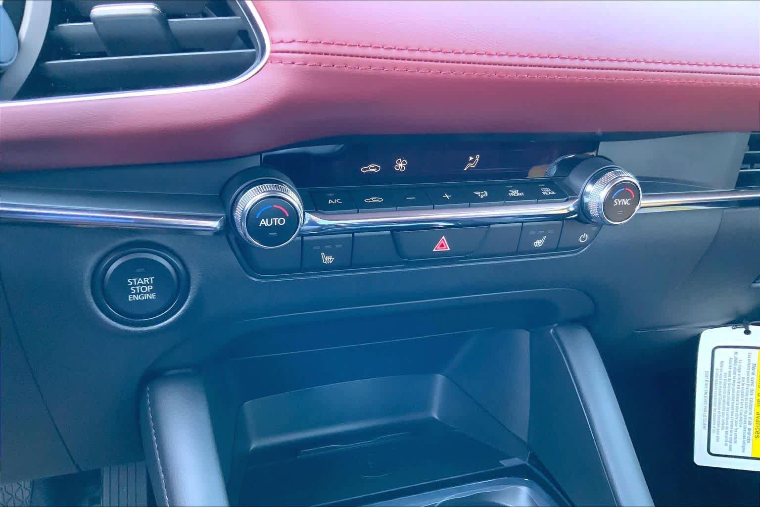 New 2026 MAZDA MAZDA3 2.5 S Hatchback w/ Premium Pkg FWD image 18