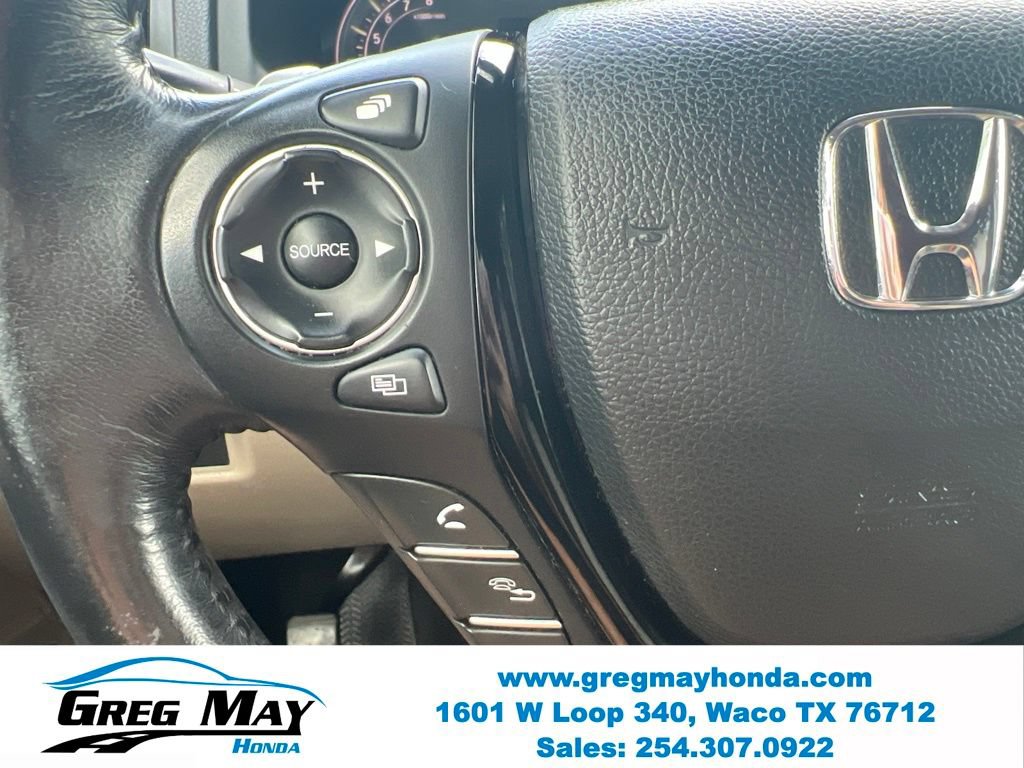 Used 2018 Honda Pilot Touring image 31
