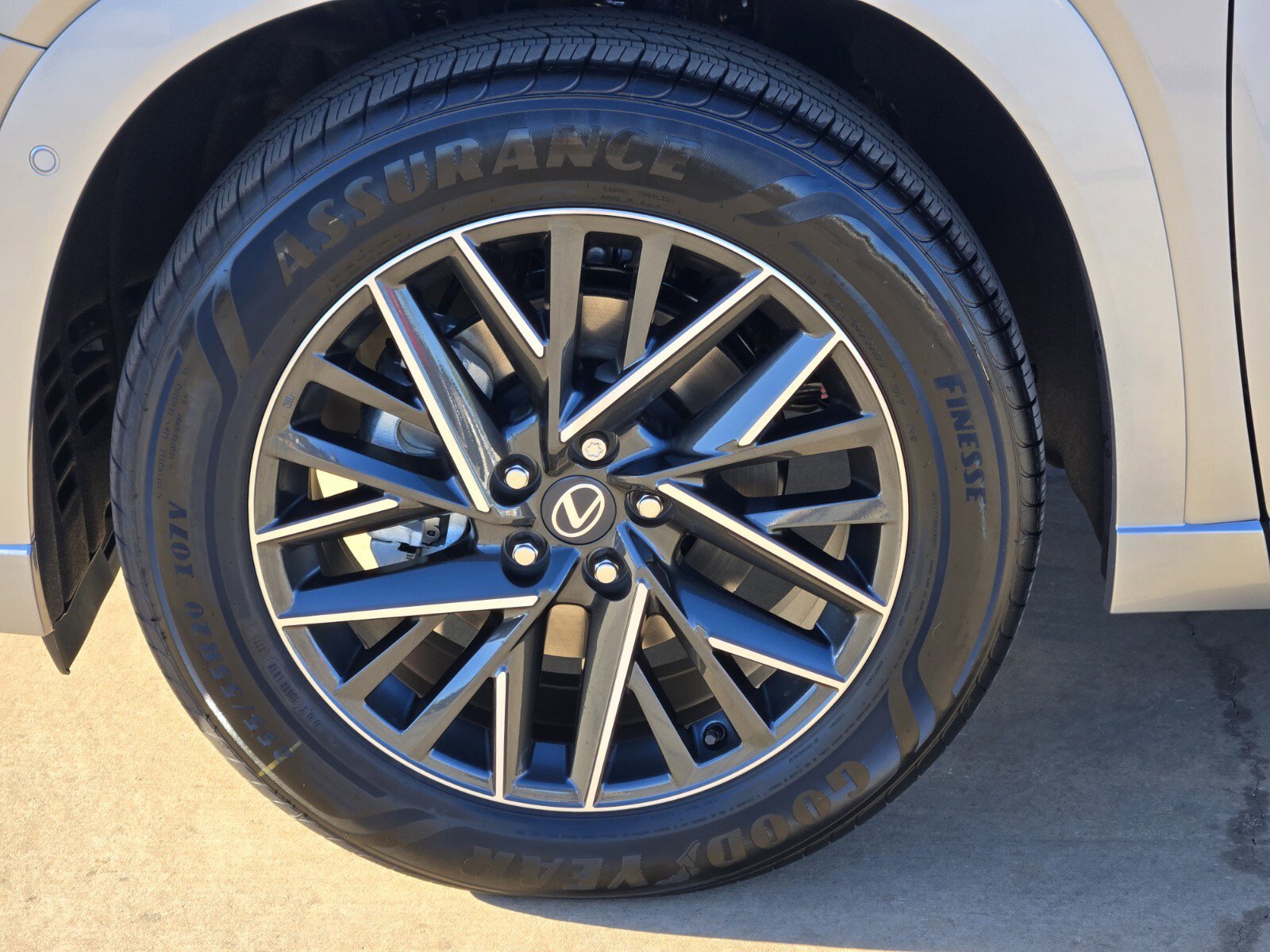 New 2026 Lexus TX 350 AWD image 5