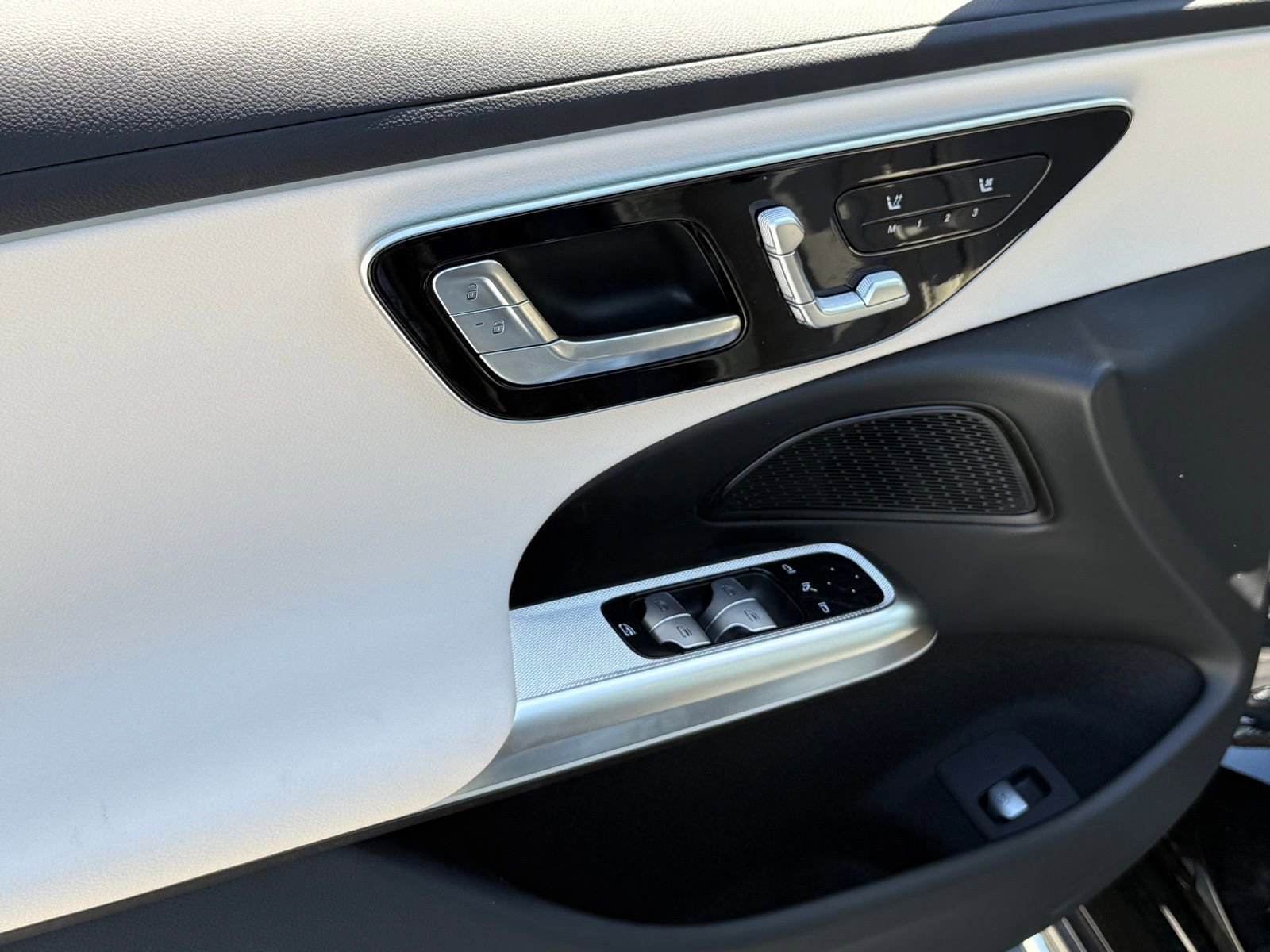 New 2026 Mercedes-Benz E 350 Sedan image 16