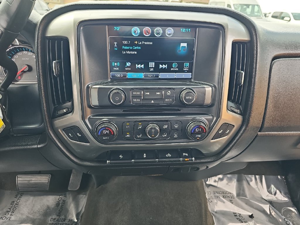 Used 2018 Chevrolet Silverado 1500 LT w/ LT Fleet Convenience Package AWD/4WD image 19