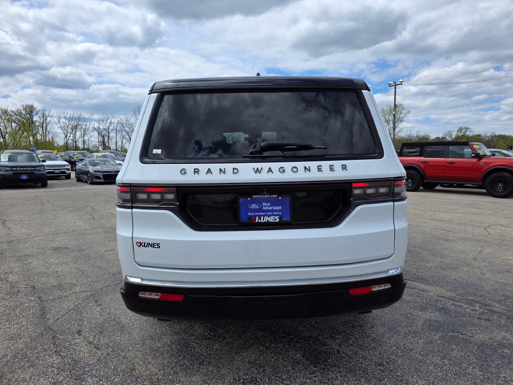 Used 2024 Jeep Grand Wagoneer L Series II w/ Quick Order Packagew 28T AWD/4WD image 7