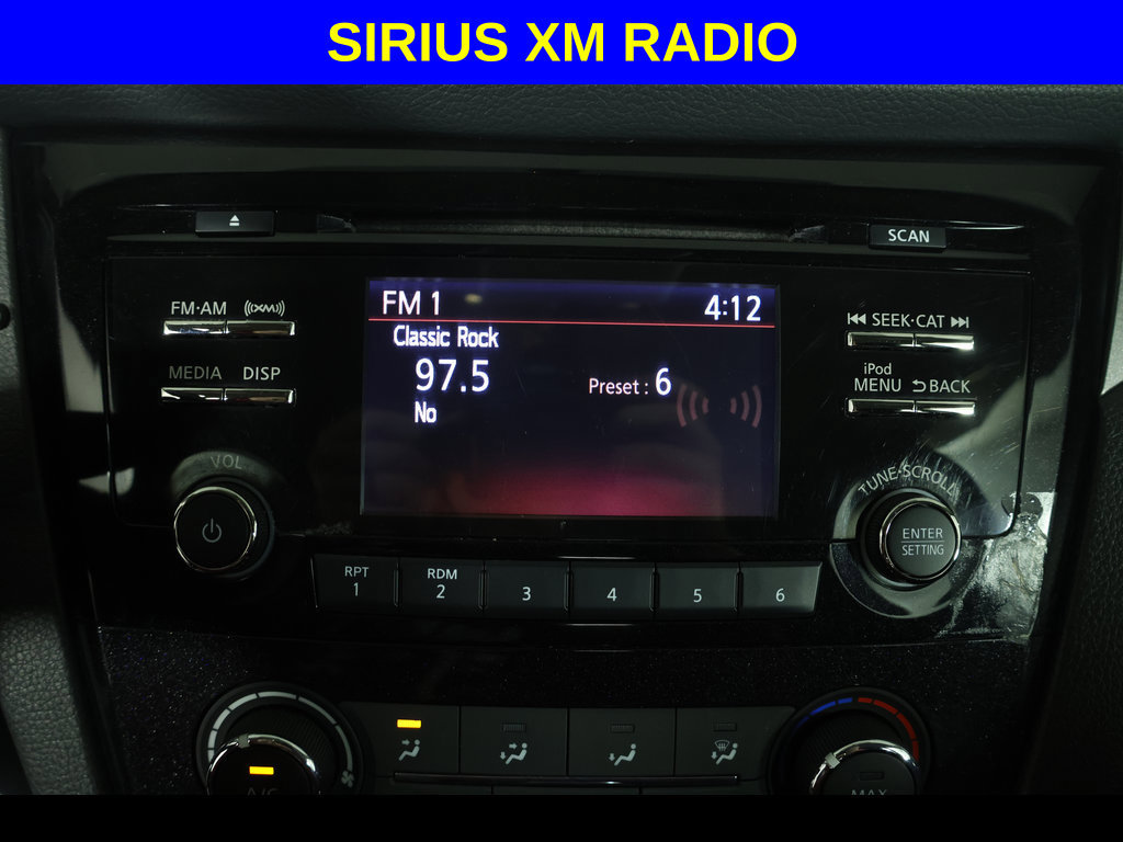 Used 2018 Nissan Rogue Sport S FWD image 3