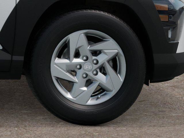 New 2026 Hyundai Kona SE image 8