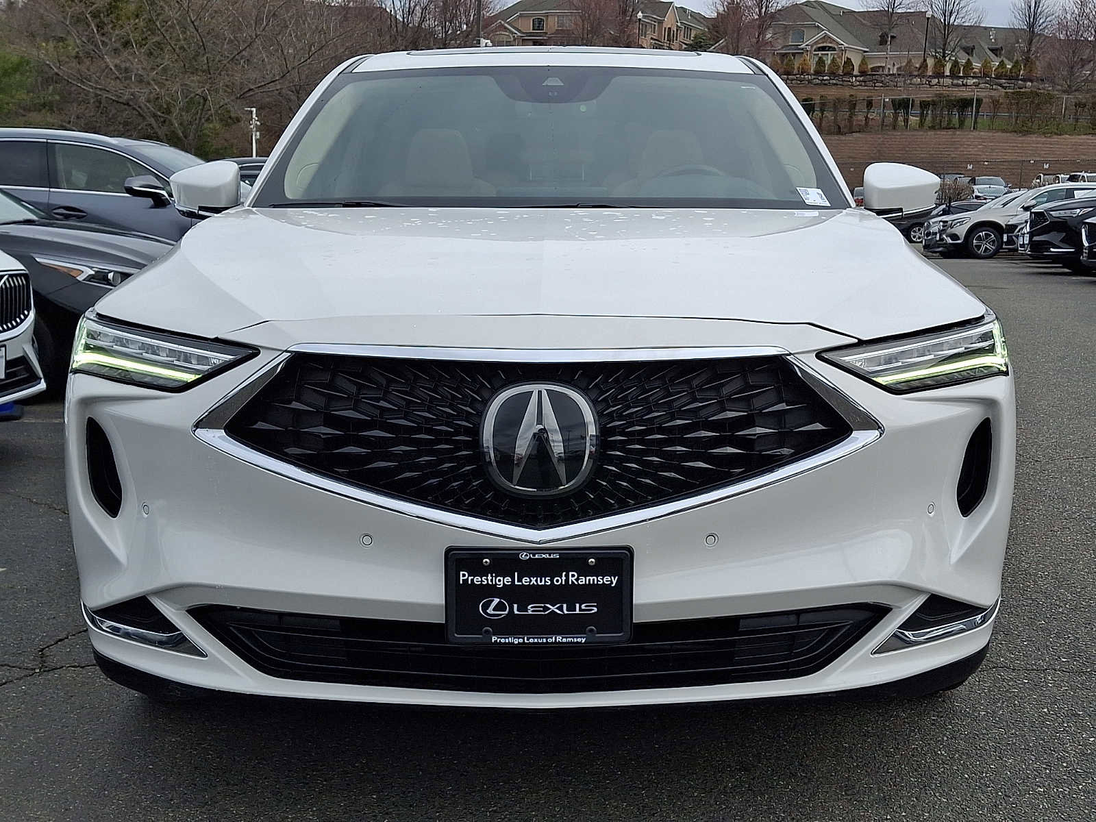 Used 2023 Acura MDX SH-AWD w/ Technology Package image 2