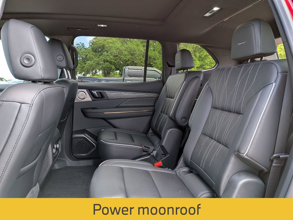 Used 2025 Buick Enclave Avenir w/ Trailering Package, 5000 lbs. AWD/4WD image 33