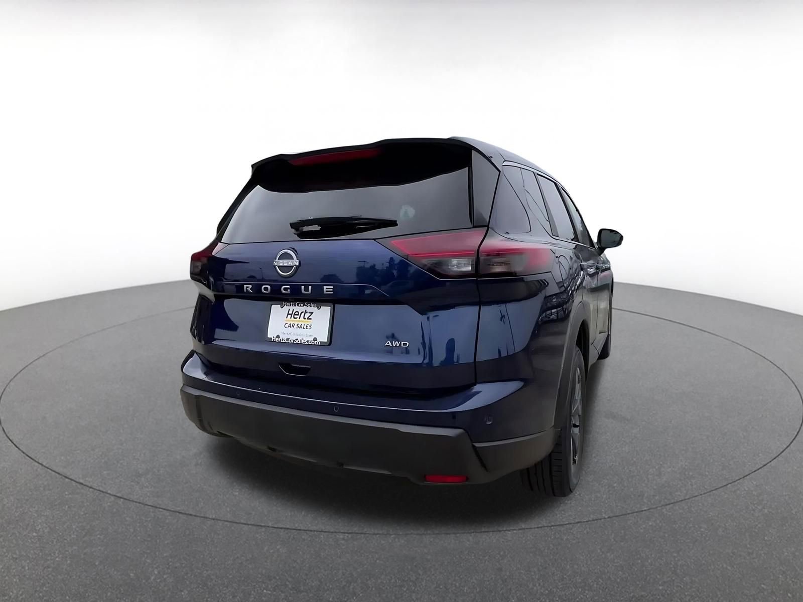 Used 2025 Nissan Rogue SV AWD/4WD image 14