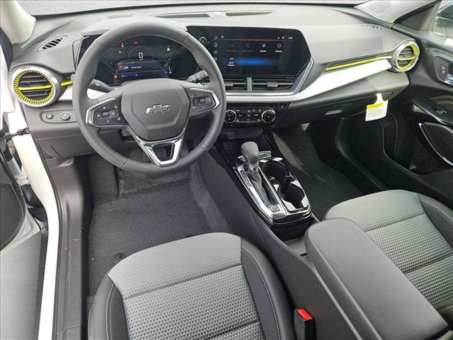 New 2026 Chevrolet Trax LT w/ Driver Confidence Package image 14