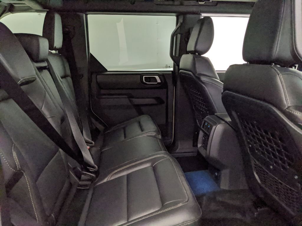 New 2025 Ford Bronco Badlands image 26