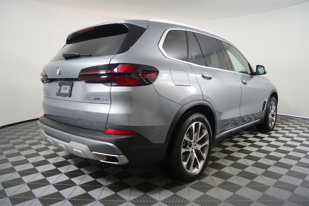 Certified 2025 BMW X5 xDrive40i image 3