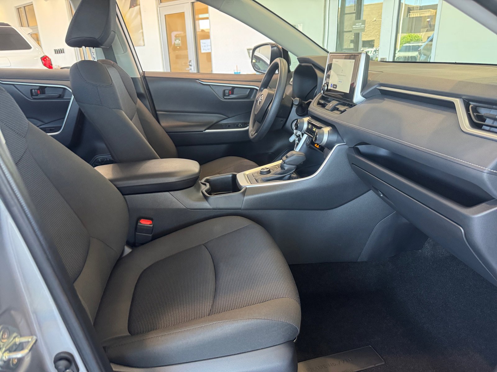 Certified 2025 Toyota RAV4 LE image 19