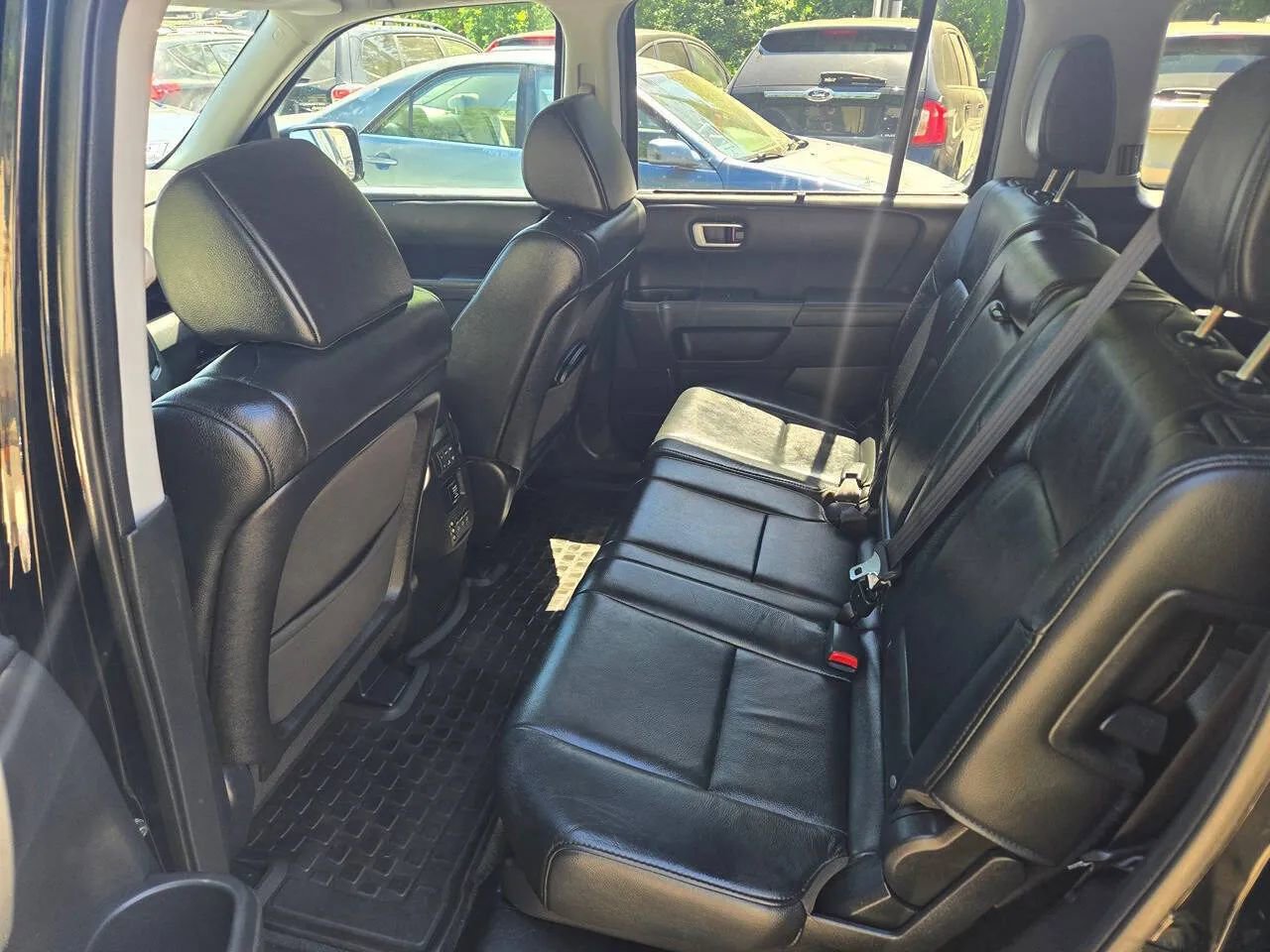 Used 2014 Honda Pilot Touring image 33