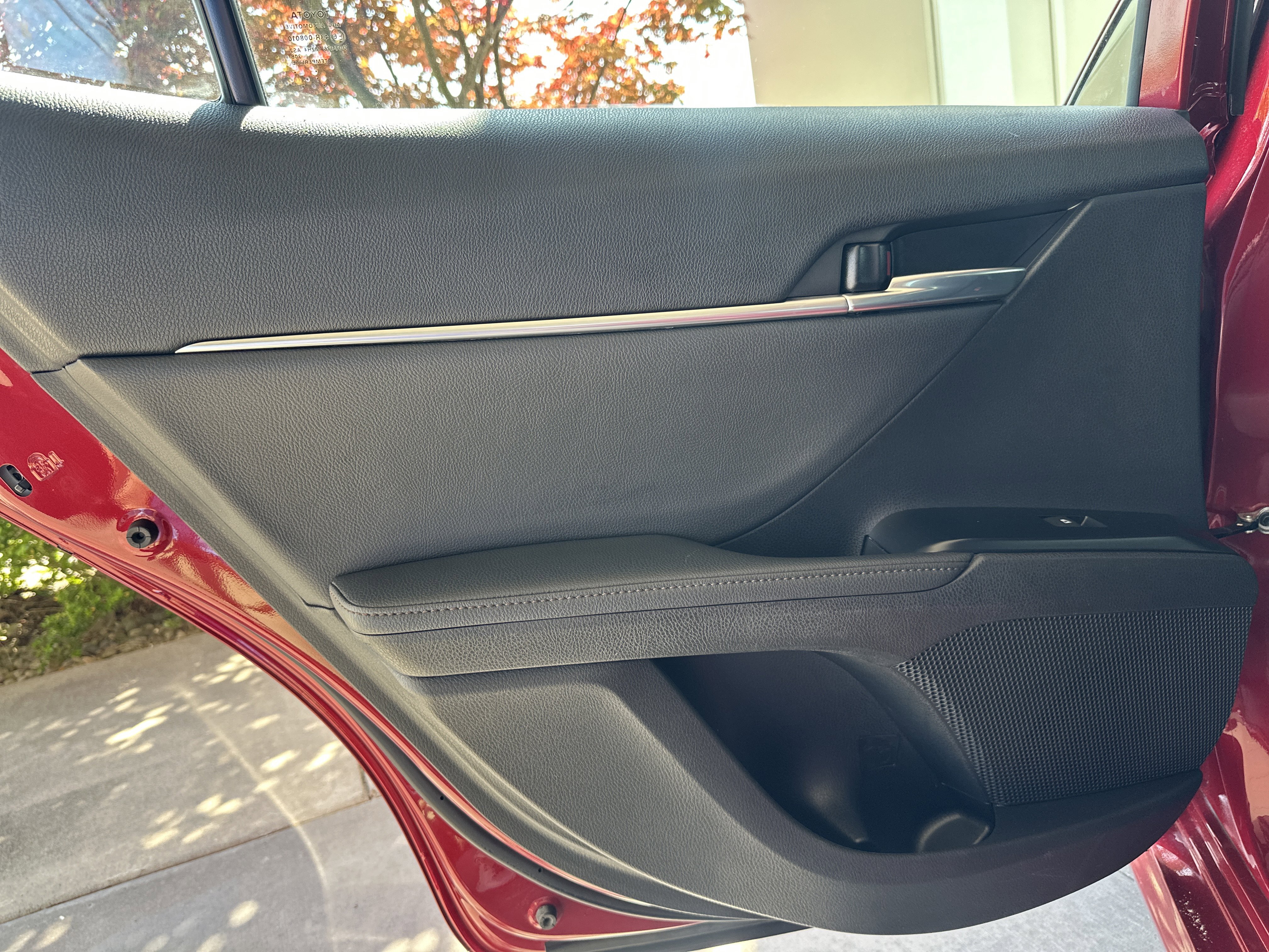 Certified 2020 Toyota Camry XLE w/ Navigation Package AWD/4WD image 18