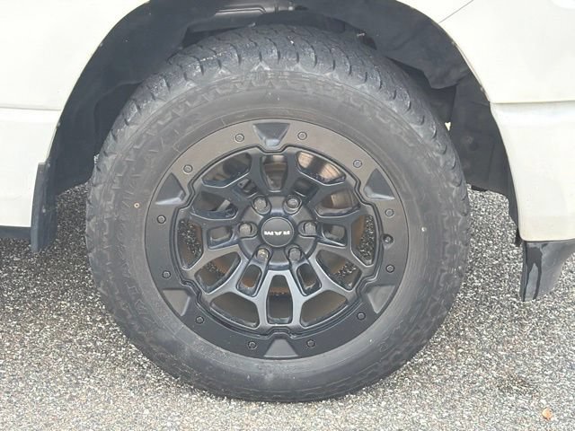 Used 2022 RAM 1500 Big Horn AWD/4WD image 11